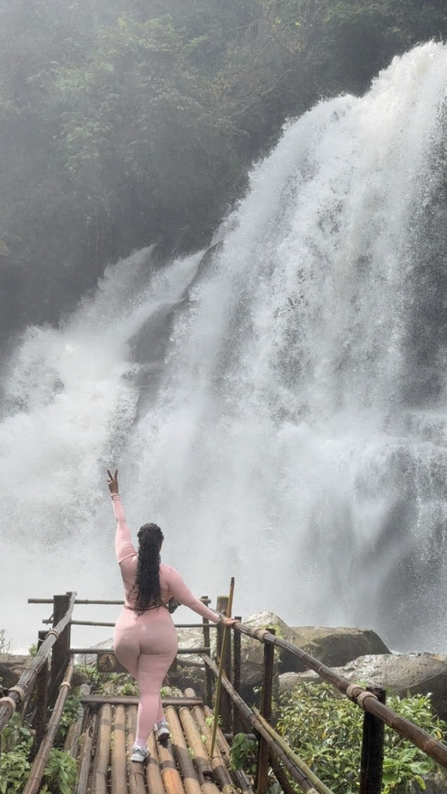 Pretty Curvy Hiker Set