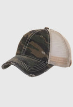 Load image into Gallery viewer, Pretty Fit Camouflage Cap
